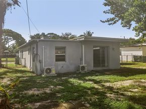 219 SW 21st Way, Fort Lauderdale FL 33312