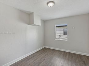219 SW 21st Way, Fort Lauderdale FL 33312