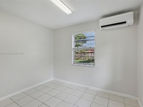 219 SW 21st Way, Fort Lauderdale FL 33312