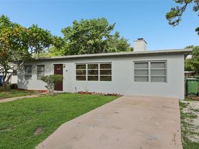 219 SW 21st Way, Fort Lauderdale FL 33312