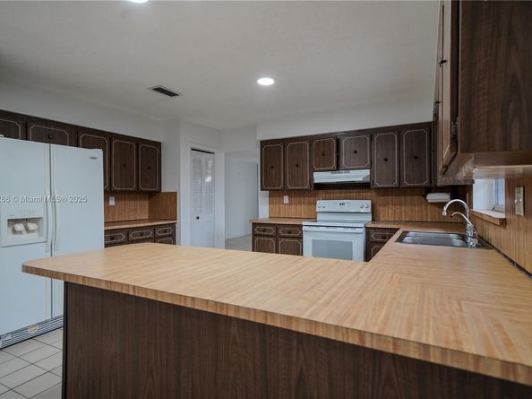 9744 SW 4th Ter, Miami FL 33174