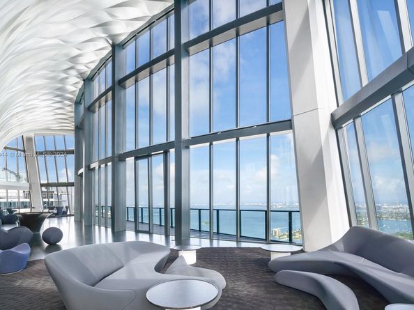 1000 Biscayne Blvd 1702, Miami FL 33132