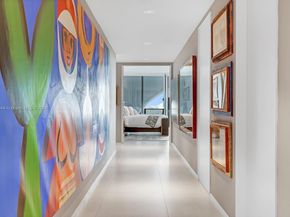 1000 Biscayne Blvd 1702, Miami FL 33132