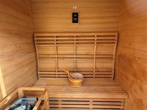 11300 NW 5th St, Plantation FL 33325