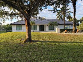 11300 NW 5th St, Plantation FL 33325