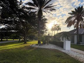 11300 NW 5th St, Plantation FL 33325