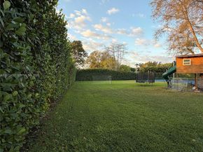 11300 NW 5th St, Plantation FL 33325