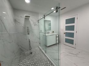 11300 NW 5th St, Plantation FL 33325