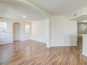 2407 Belmont Ln 2407, North Lauderdale FL 33068