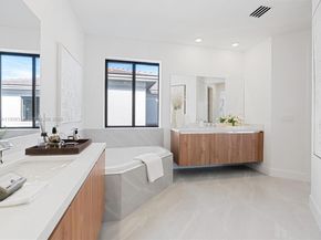 19701 NE 16 Pl, Miami FL 33179