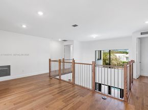 19701 NE 16 Pl, Miami FL 33179