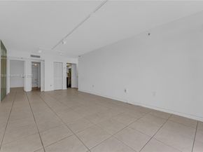 2457 Collins Ave 201, Miami Beach FL 33140