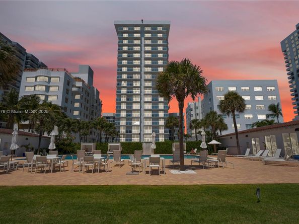 2457 Collins Ave 201, Miami Beach FL 33140