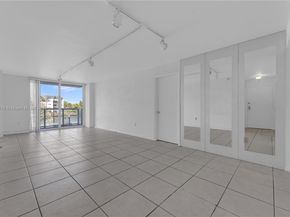 2457 Collins Ave 201, Miami Beach FL 33140