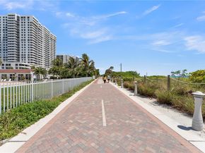 2457 Collins Ave 201, Miami Beach FL 33140