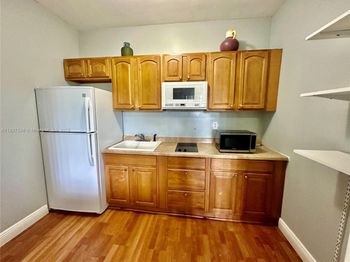 26 Diplomat Pkwy