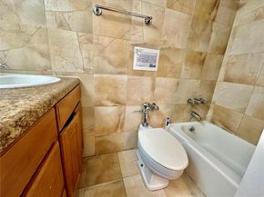 26 Diplomat Pkwy 2368, Hallandale Beach FL 33009