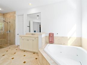 1490 Cleveland Rd, Miami Beach FL 33141