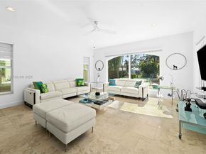 1490 Cleveland Rd, Miami Beach FL 33141