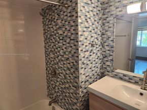 124 NE 19th Ct 206B, Wilton Manors FL 33305