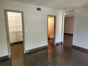 124 NE 19th Ct 206B, Wilton Manors FL 33305