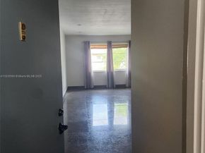 124 NE 19th Ct 206B, Wilton Manors FL 33305