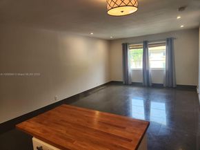 124 NE 19th Ct 206B, Wilton Manors FL 33305