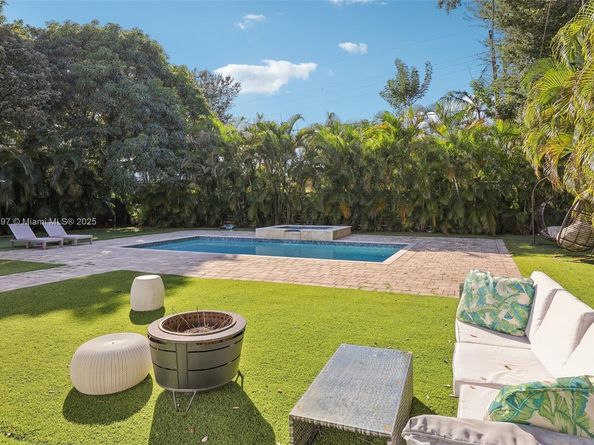 9518 N Miami Ave, Miami Shores FL 33150