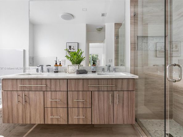 9518 N Miami Ave, Miami Shores FL 33150