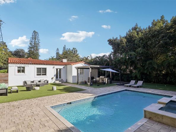 9518 N Miami Ave, Miami Shores FL 33150