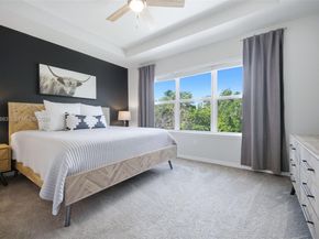 1628 Myrtle Oak Ter, Hollywood FL 33021