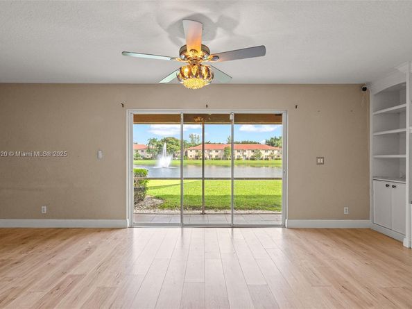 6159 Eaton St, West Palm Beach FL 33411
