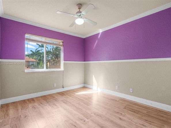 6159 Eaton St, West Palm Beach FL 33411
