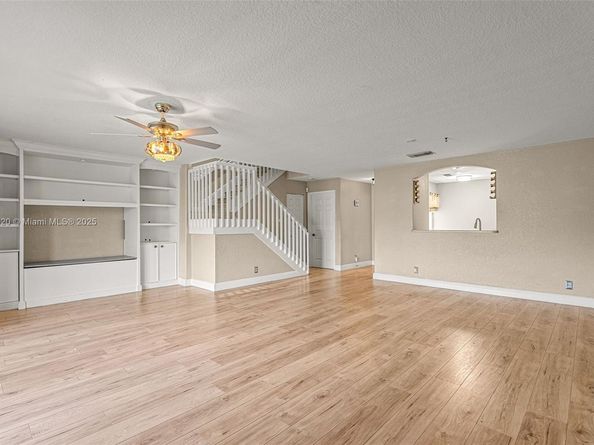 6159 Eaton St, West Palm Beach FL 33411