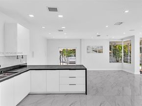 3085 N 36th Ave, Hollywood FL 33021