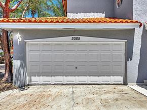 3085 N 36th Ave, Hollywood FL 33021