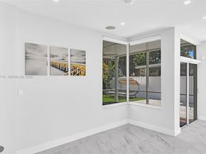 3085 N 36th Ave, Hollywood FL 33021