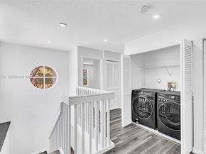 3085 N 36th Ave, Hollywood FL 33021