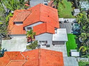 3085 N 36th Ave, Hollywood FL 33021