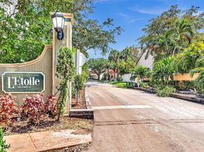 3085 N 36th Ave, Hollywood FL 33021