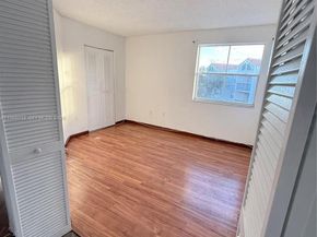6272 NW 186th St 301, Hialeah FL 33015