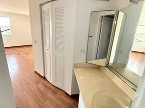 6272 NW 186th St 301, Hialeah FL 33015