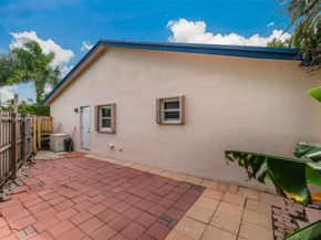 13890 SW 43rd Ter, Miami FL 33175