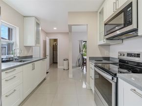 13890 SW 43rd Ter, Miami FL 33175
