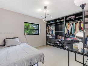 13890 SW 43rd Ter, Miami FL 33175