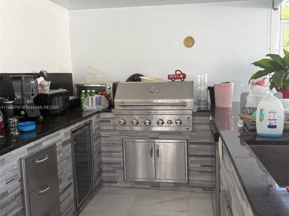 28520 SW 146th Ave, Homestead FL 33033
