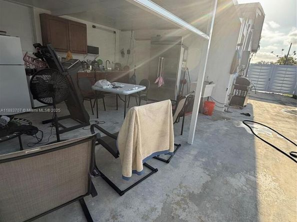 28520 SW 146th Ave, Homestead FL 33033