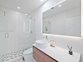 2180 SW 20th St, Miami FL 33145