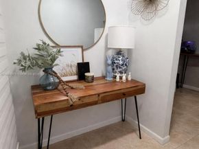 1021 NW 79th Ave, Plantation FL 33322