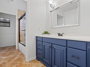 529 El Prado, West Palm Beach FL 33405